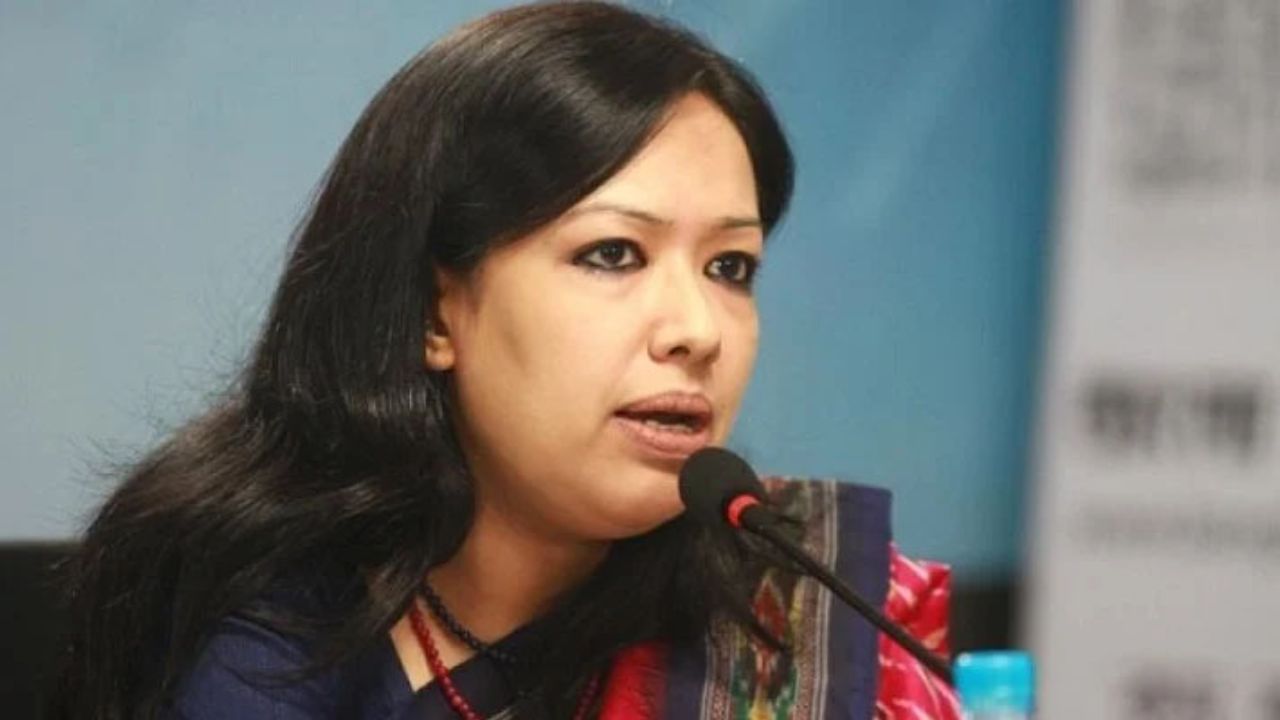 বাংলাদেশে ধর্মব্যবসায়ীদের জায়গা হবে না: রুমিন ফারহানা